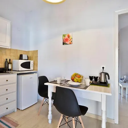 Kalliopi Lägenhetshotell 3*
