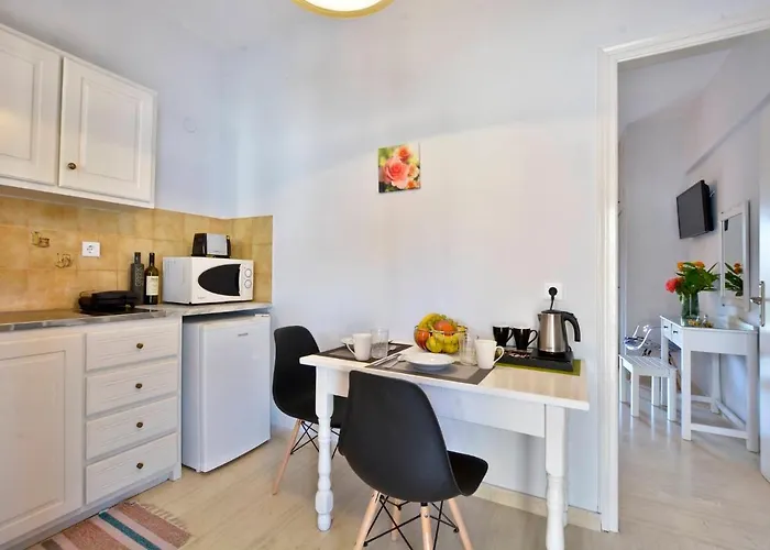Kalliopi Aparthotel 3*